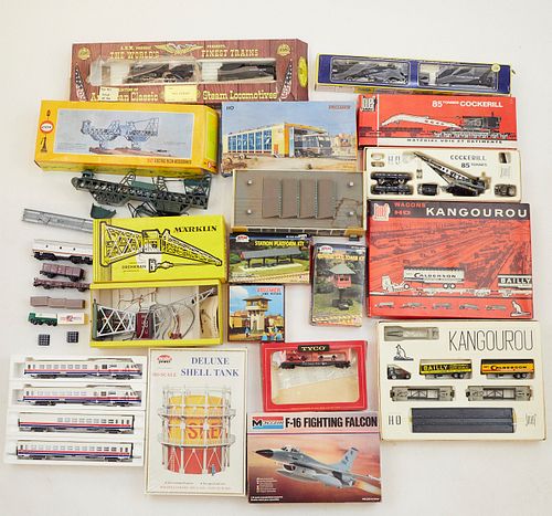 GRP: MODEL SCALE TRAINS TENDER &
