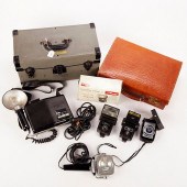 GRP OF CAMERA FLASH & LIGHTING