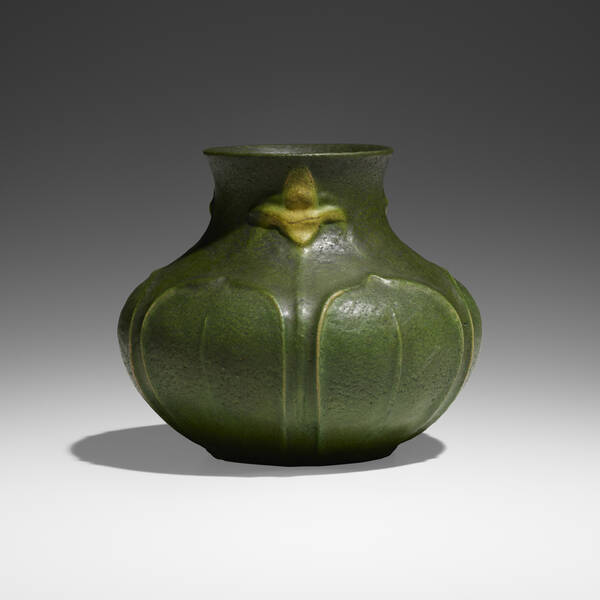Grueby Faience Company. Vase with