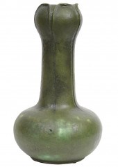 GRUEBY POTTERY VASE C. 1902, R