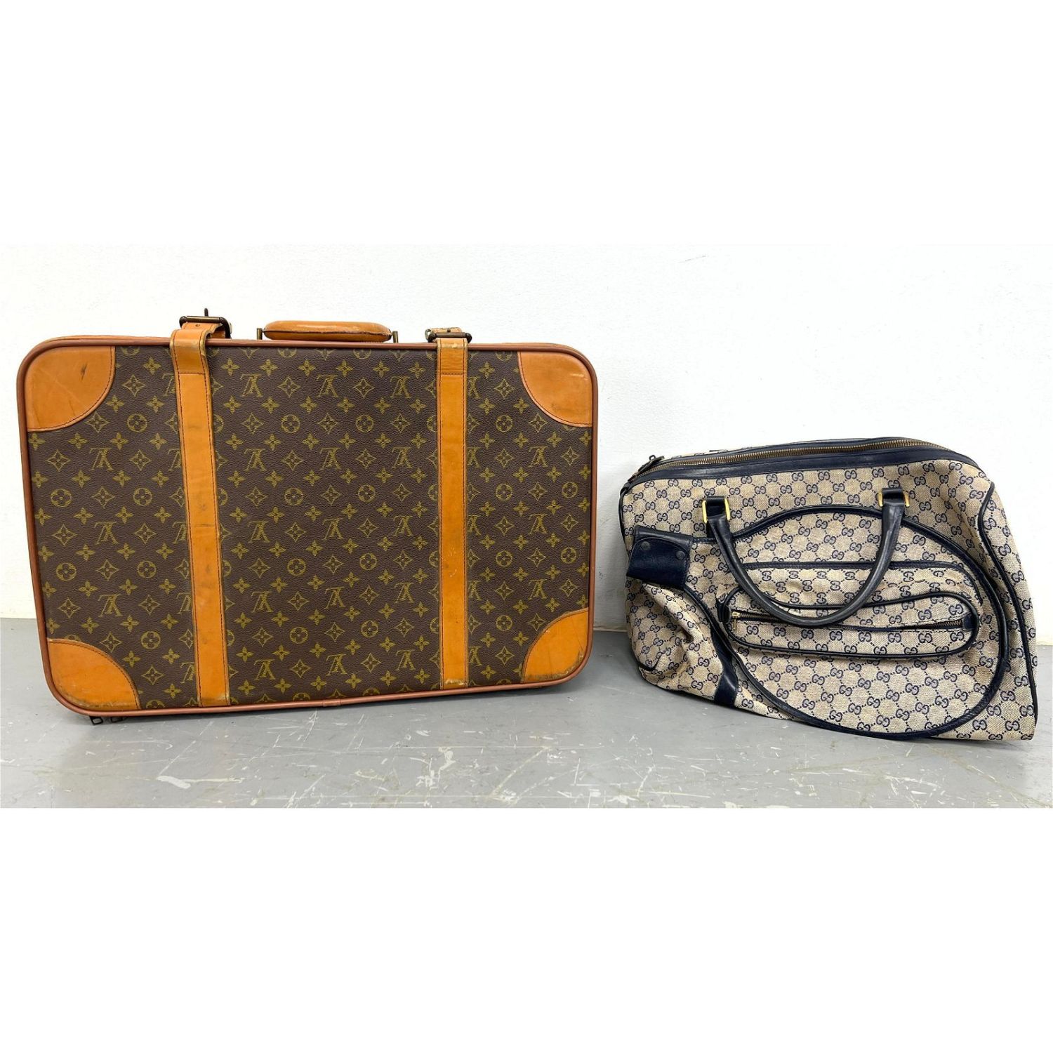 GUCCI and LOUIS VUITTON. 1) Blue