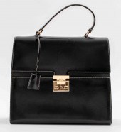 GUCCI BLACK LEATHER PURSE Gucc