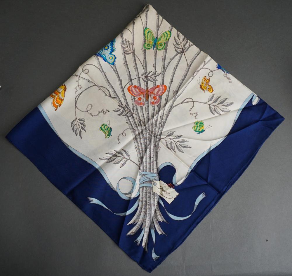 GUCCI BUTTERFLY SILK SCARFGucci