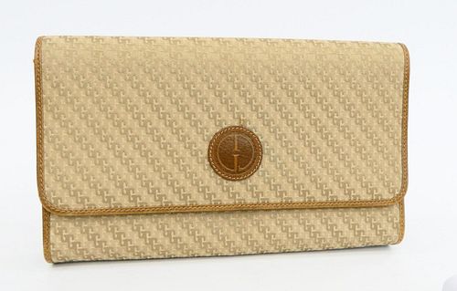 GUCCI MONOGRAM PURSE /