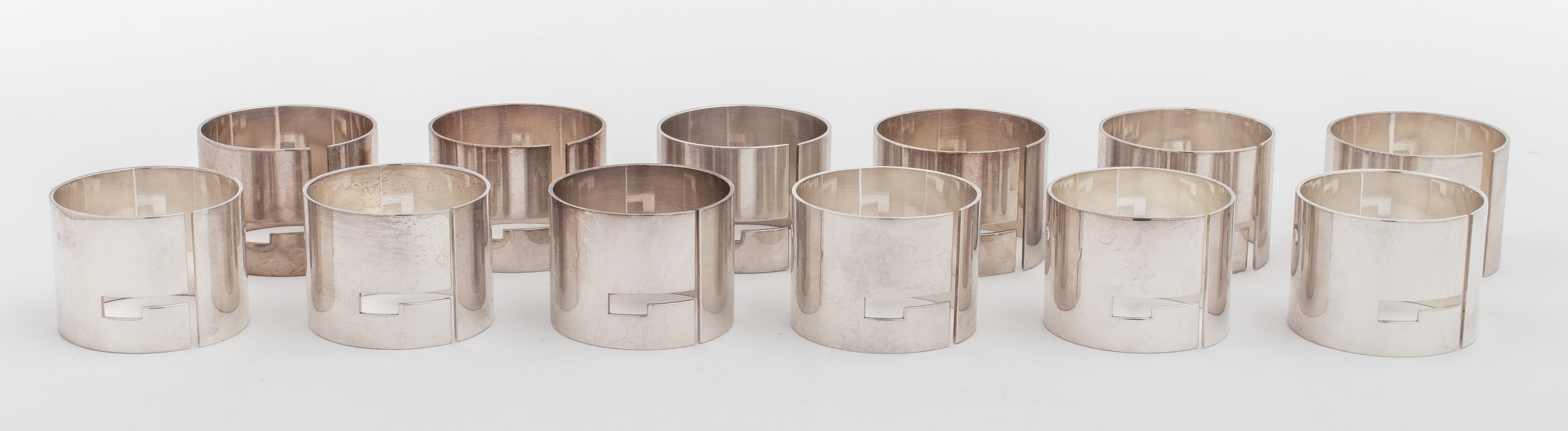 GUCCI STERLING SILVER NAPKIN RING