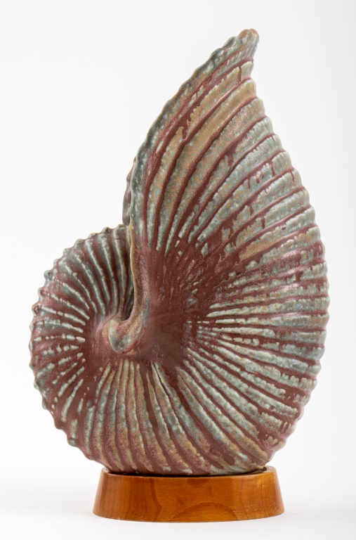 GUNNAR NYLUND MODERN SEASHELL
