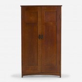 Gustav Stickley. Child's wardr