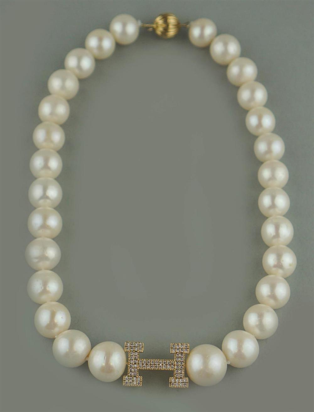 H-LOGO GRADUATED SOUTH SEAS PEARL