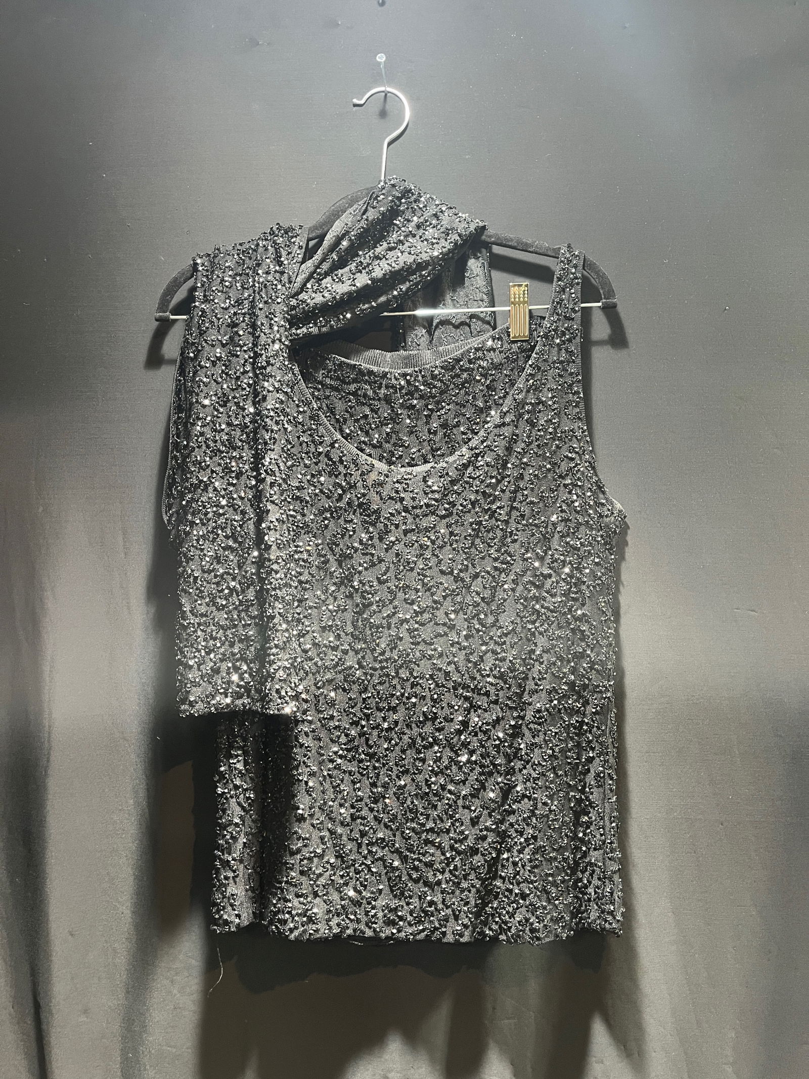 H1016 DONNA KARAN 3 PIECE SEQUIN