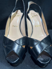 H1171 CHRISTIAN LOUBOUTIN BLAC