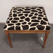 H1578 OTTOMAN WITH DYED ANIMAL