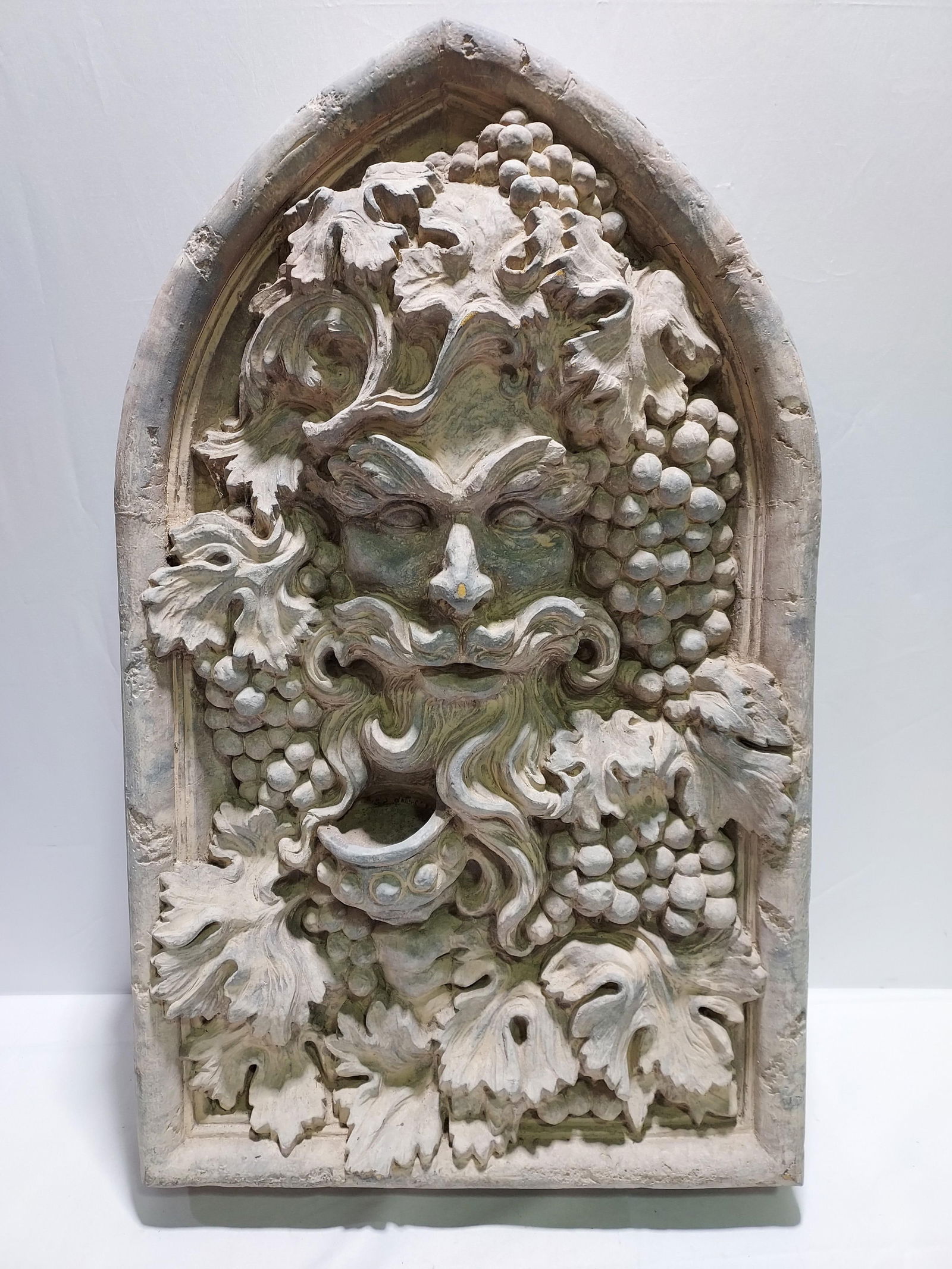 H2328 VINTAGE WALL HANGING