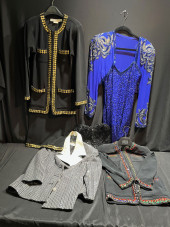 H3001 LOT 7 ASSORTED VINTAGE L