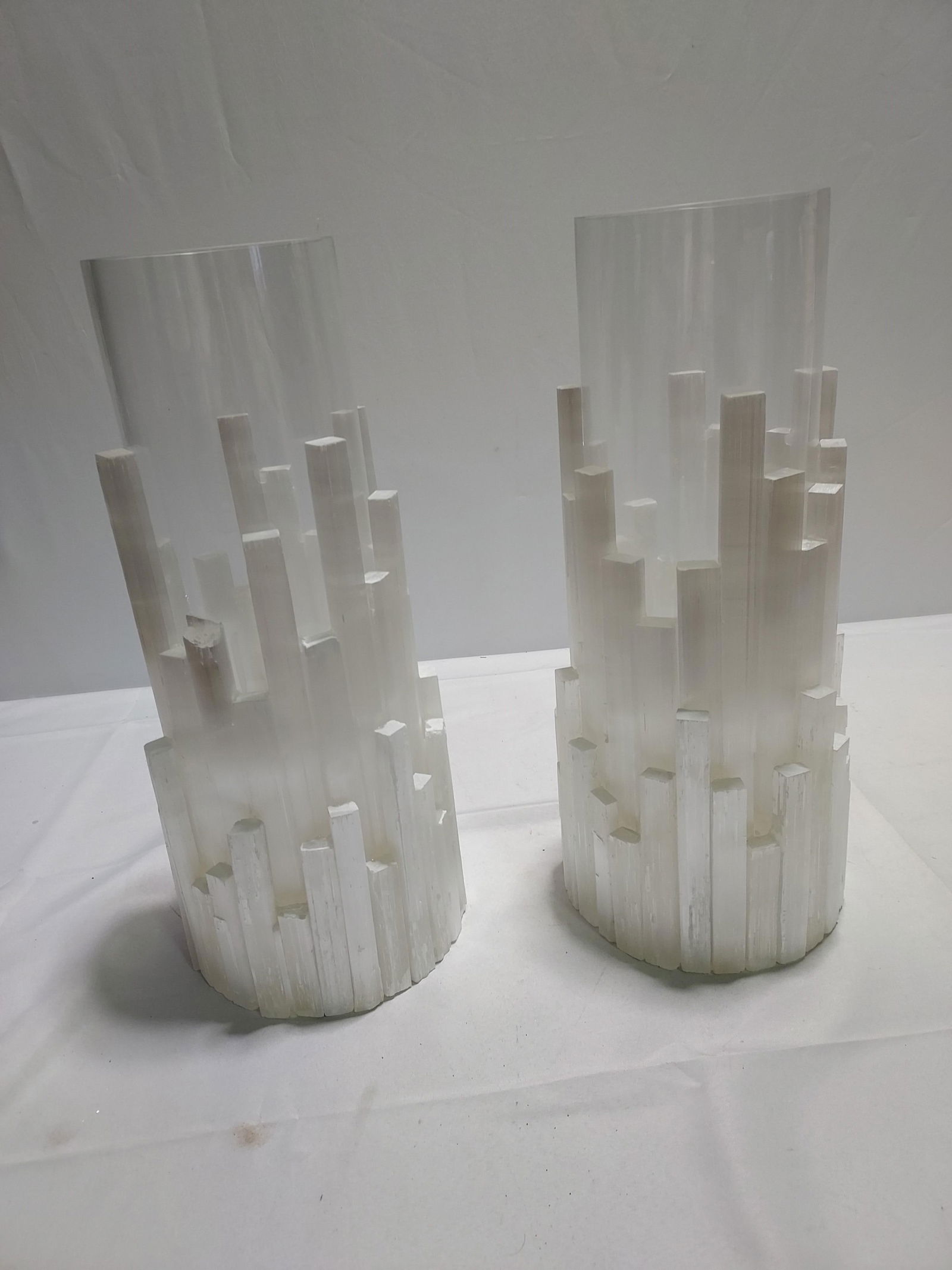 H324 PR SELENITE CRYSTAL & GLASS