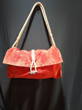 H38 BURBERRY RED SUEDE & BEIGE