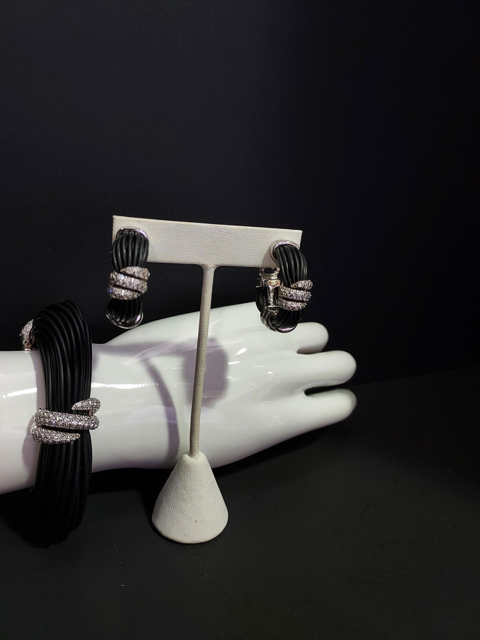H511 BELLE ETOILE RUBBER & CORD