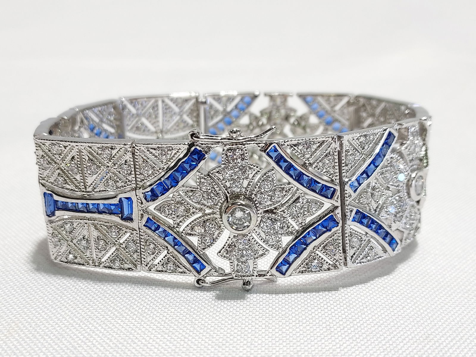 H550 KENNETH JAY LANE ART DECO