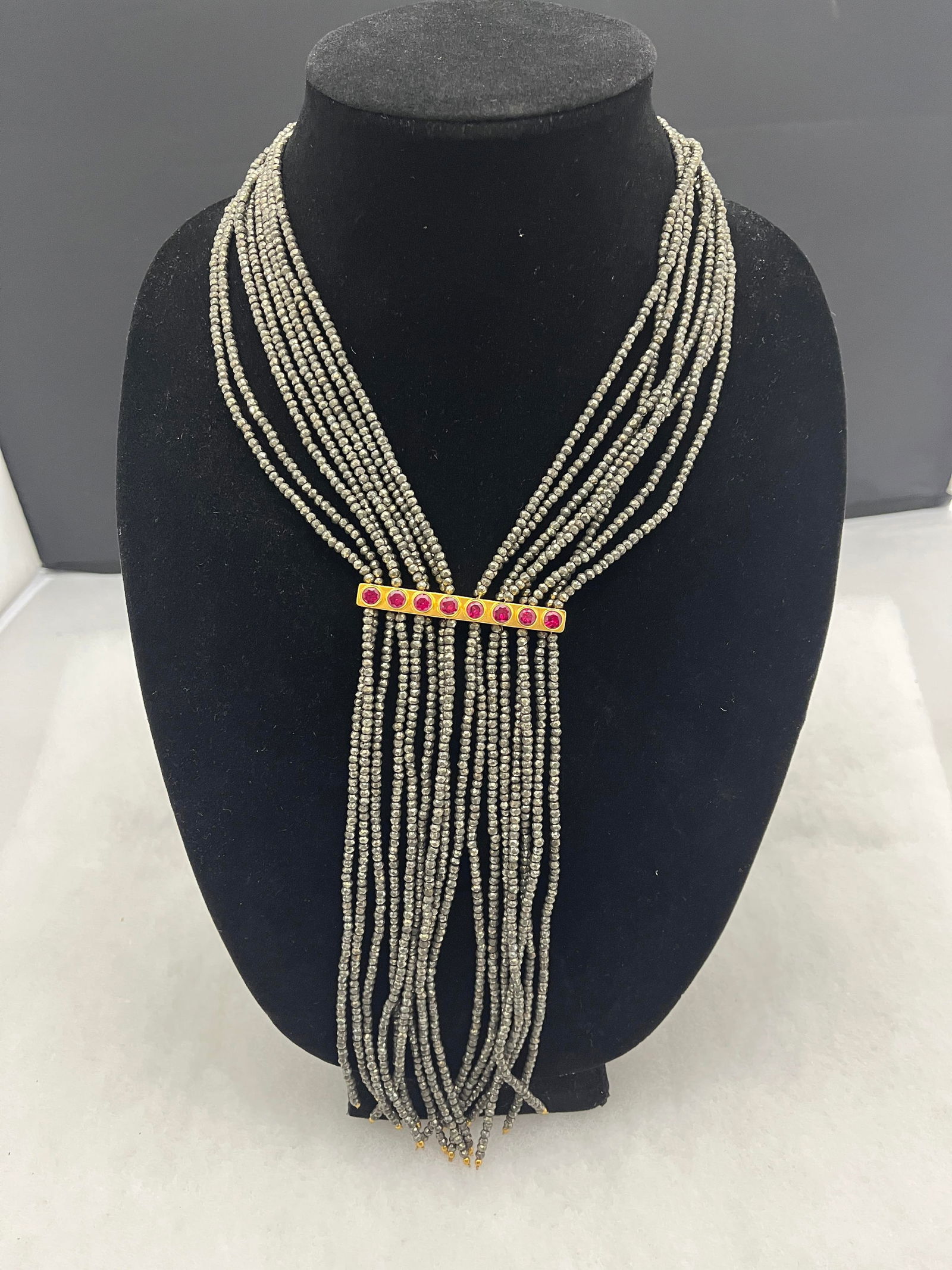 H615 DINA MACKNEY MULTI STRAND