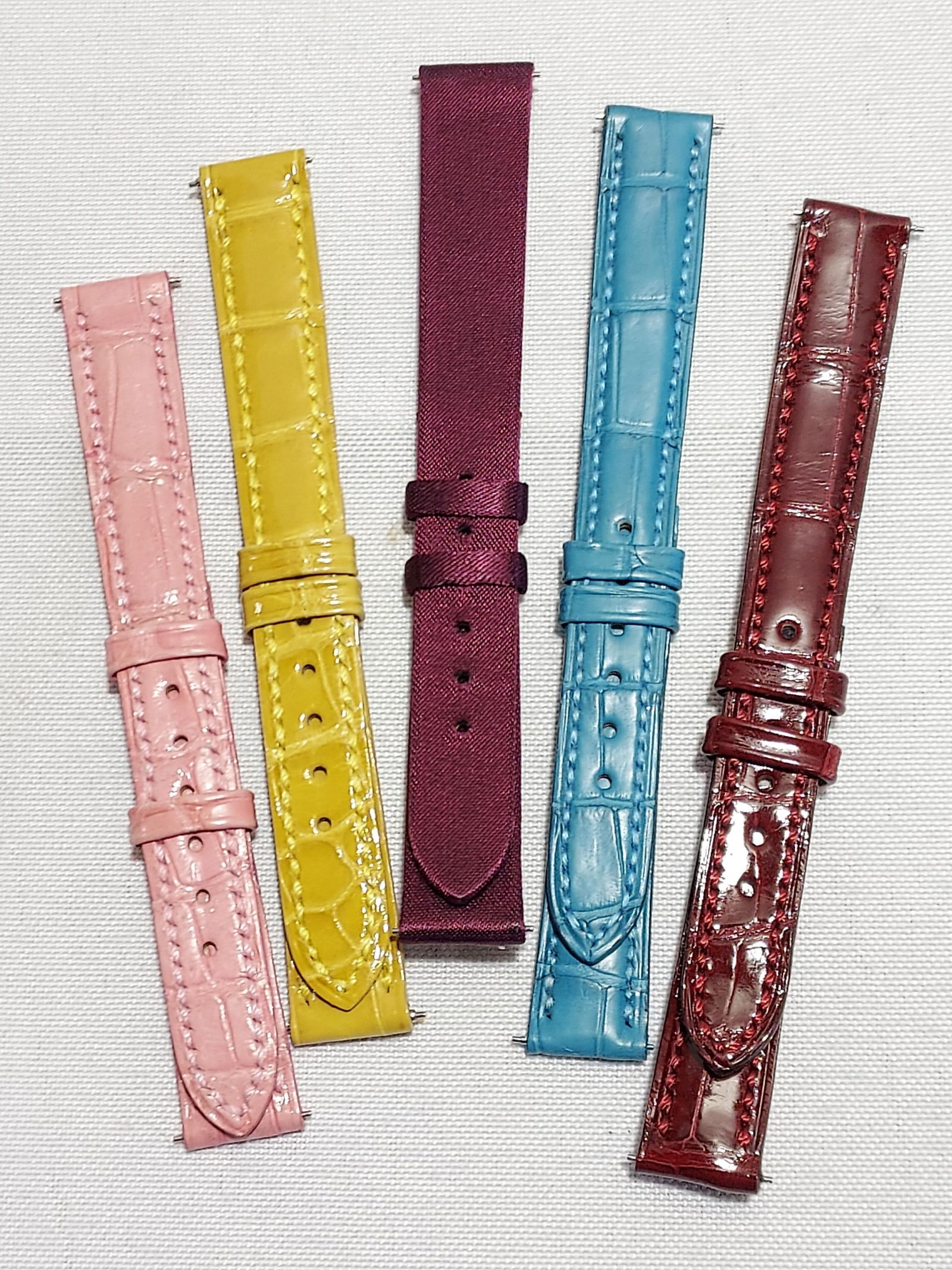 H647 5 HARRY WINSTON LEATHER REPL