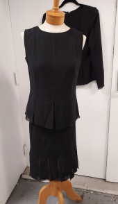 H887 THREE PIECES AKRIS SILK E