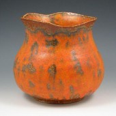 Haeger vase with exceptional o