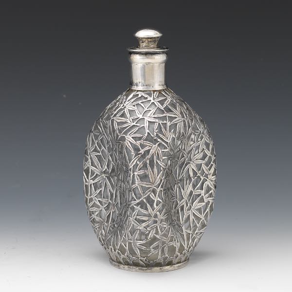 HAIG'S WHISKEY DECANTER 8 ½"