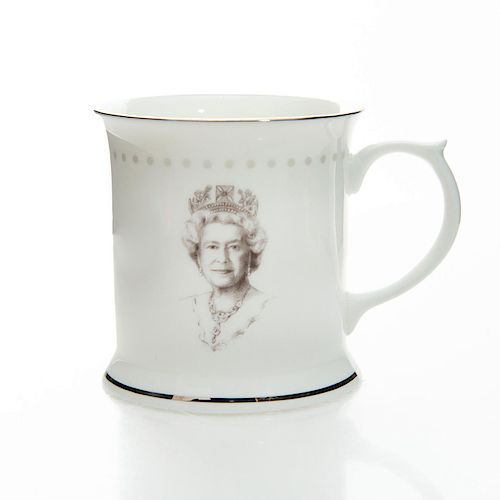 HALCYON DAYS COMMEMORATIVE CUP,