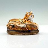 HALCYON DAYS ENAMELS TRINKET B