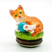 HALCYON DAYS TRINKET BOX, CAT