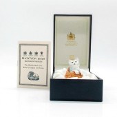 HALCYON DAYS TRINKET BOX, KITT