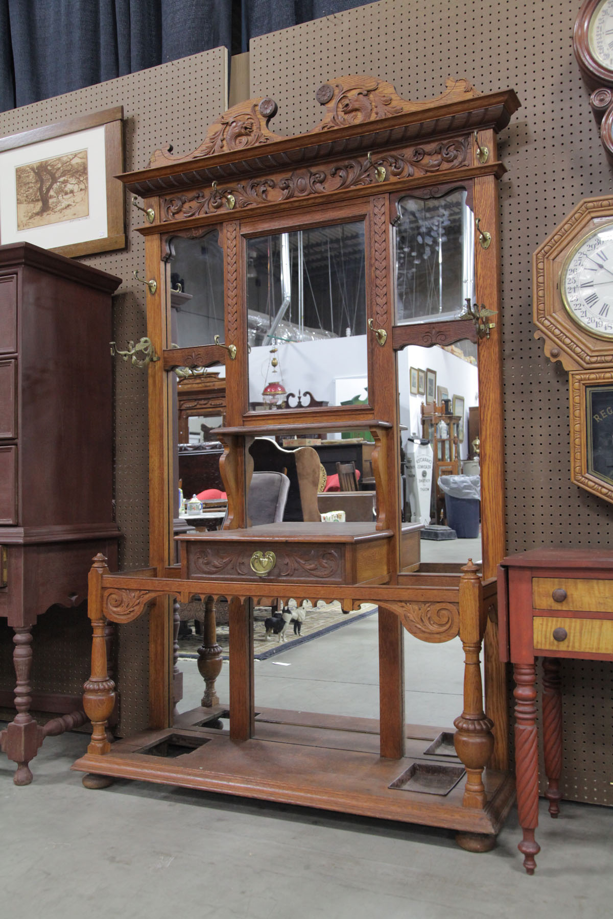 HALL TREE.  English  early 20th