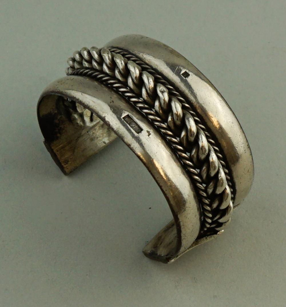 HALLMARKED SILVER CUFF