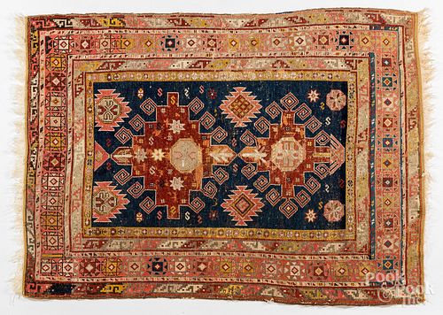 HAMADAN CARPET, EARLY 20TH C., 5'6"