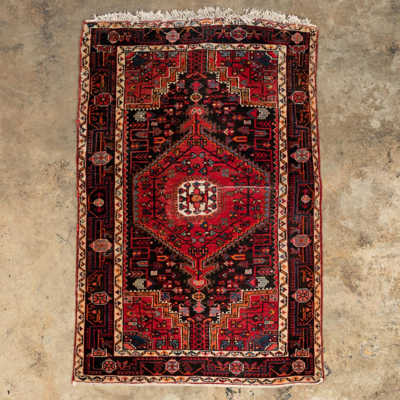 HAMADAN CARPET Iran. Antique