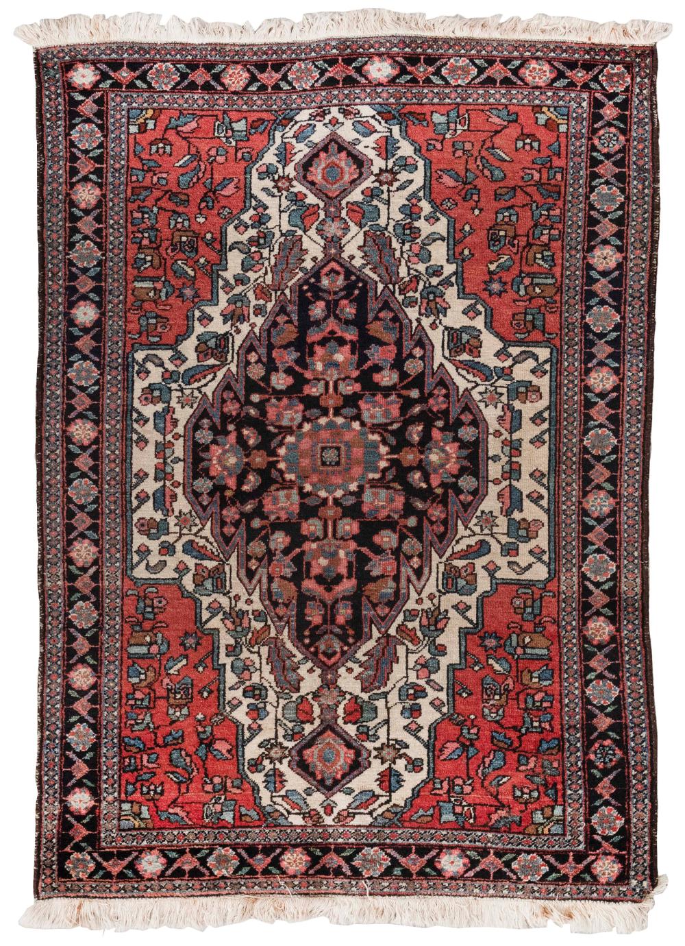 HAMADAN RUG: 3'7" X 5'0" SECOND