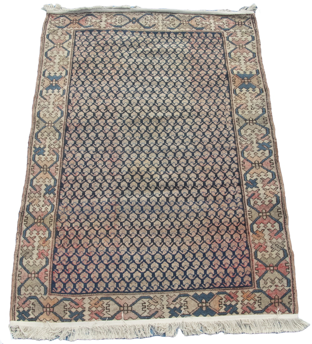 HAMADAN RUG (3'9" X 5'3") Northwest