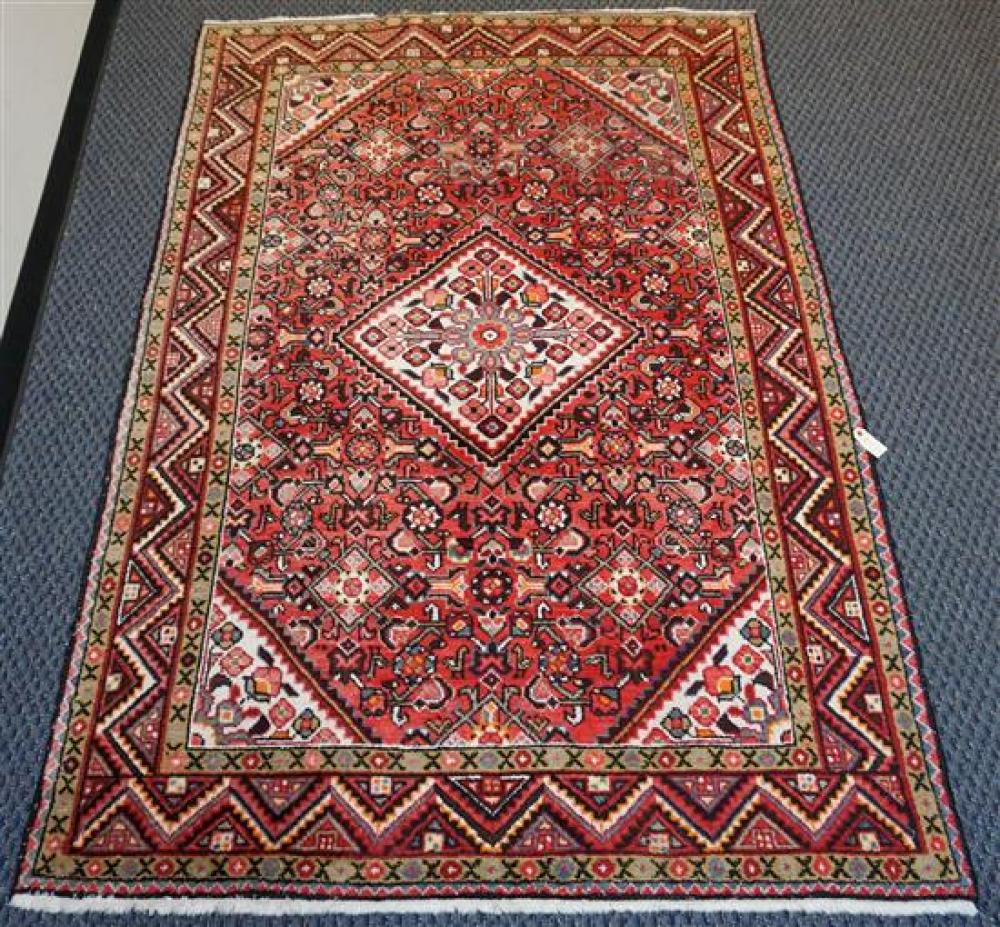 HAMADAN RUG, 7 FT 9 IN X 5