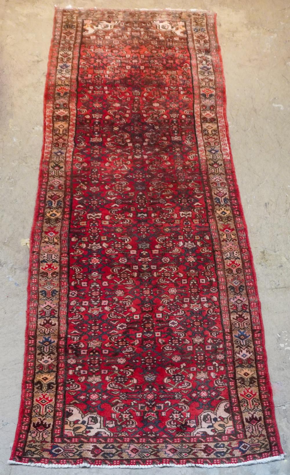 HAMADAN RUNNER, 10 FT 5 IN X 3 FT 5