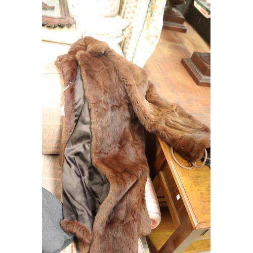 Hammerman Fur 3/4 coat More