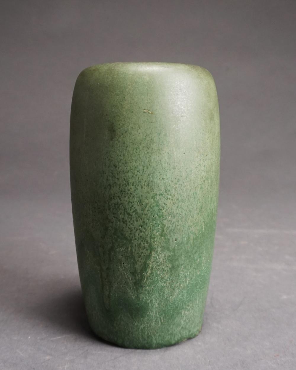 HAMPSHIRE POTTERY MATTE GREEN
