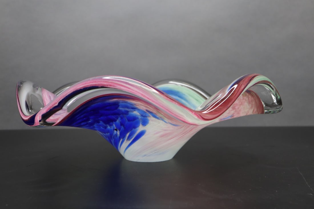 HAND BLOWN ART GLASS CANDY DISH,