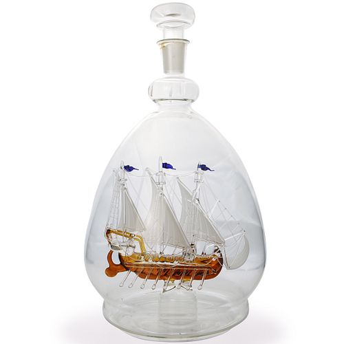 HAND BLOWN SHIP MODEL GLASS