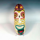 HAND CARVED WOODEN TRIBAL WALL