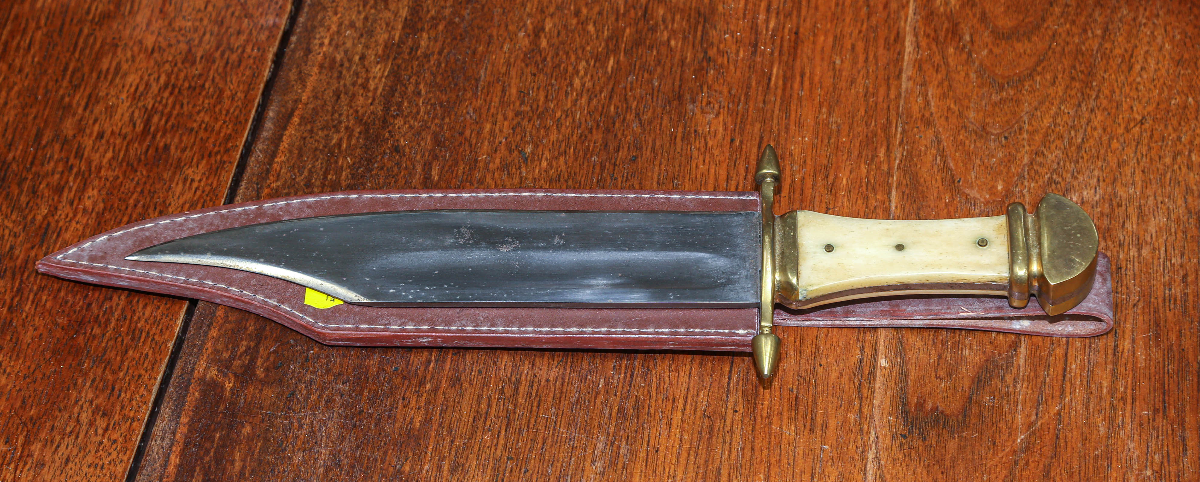 HAND-CRAFTED BOWIE KNIFE 20th