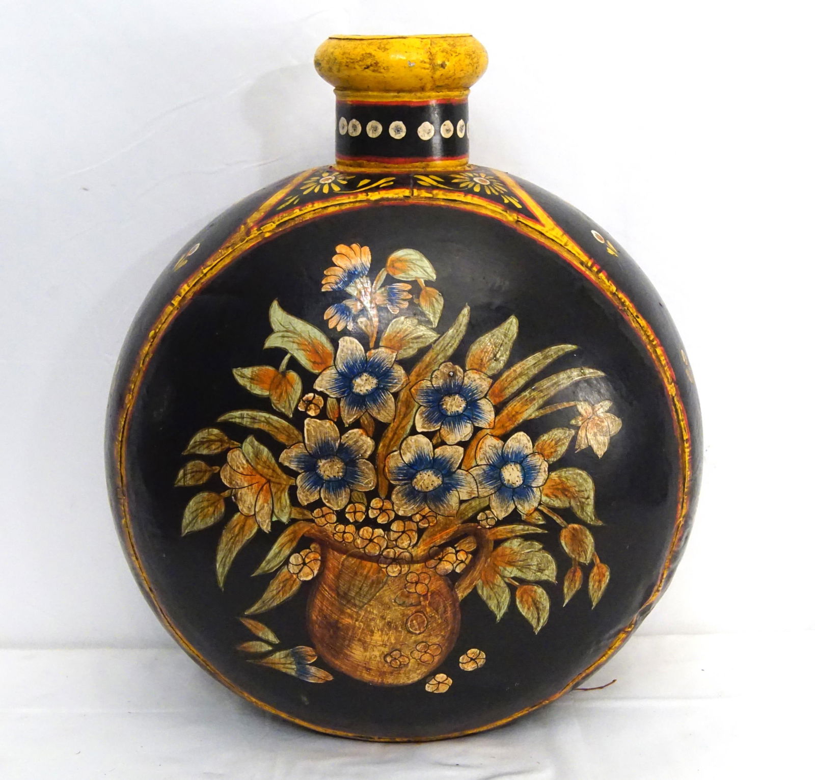 HAND-HAMMERED INDO-RAJ BLACK