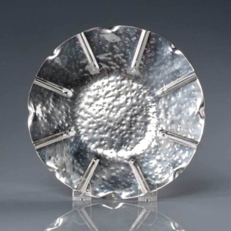 HAND-HAMMERED STERLING DISHA