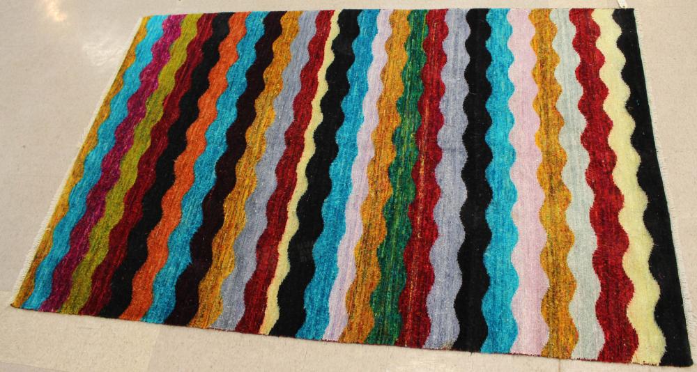 HAND KNOTTED CONTEMPORARY SARI SILK