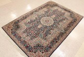 HAND KNOTTED ORIENTAL AREA RUG