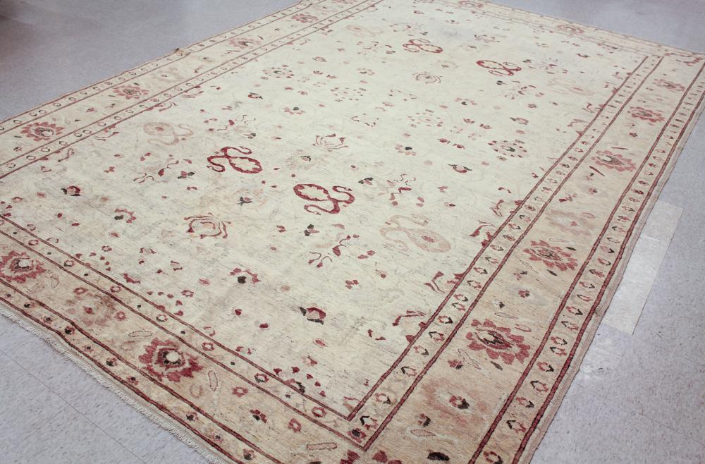 HAND KNOTTED ORIENTAL CARPET,