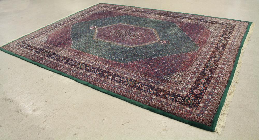 HAND KNOTTED ORIENTAL CARPETHAND